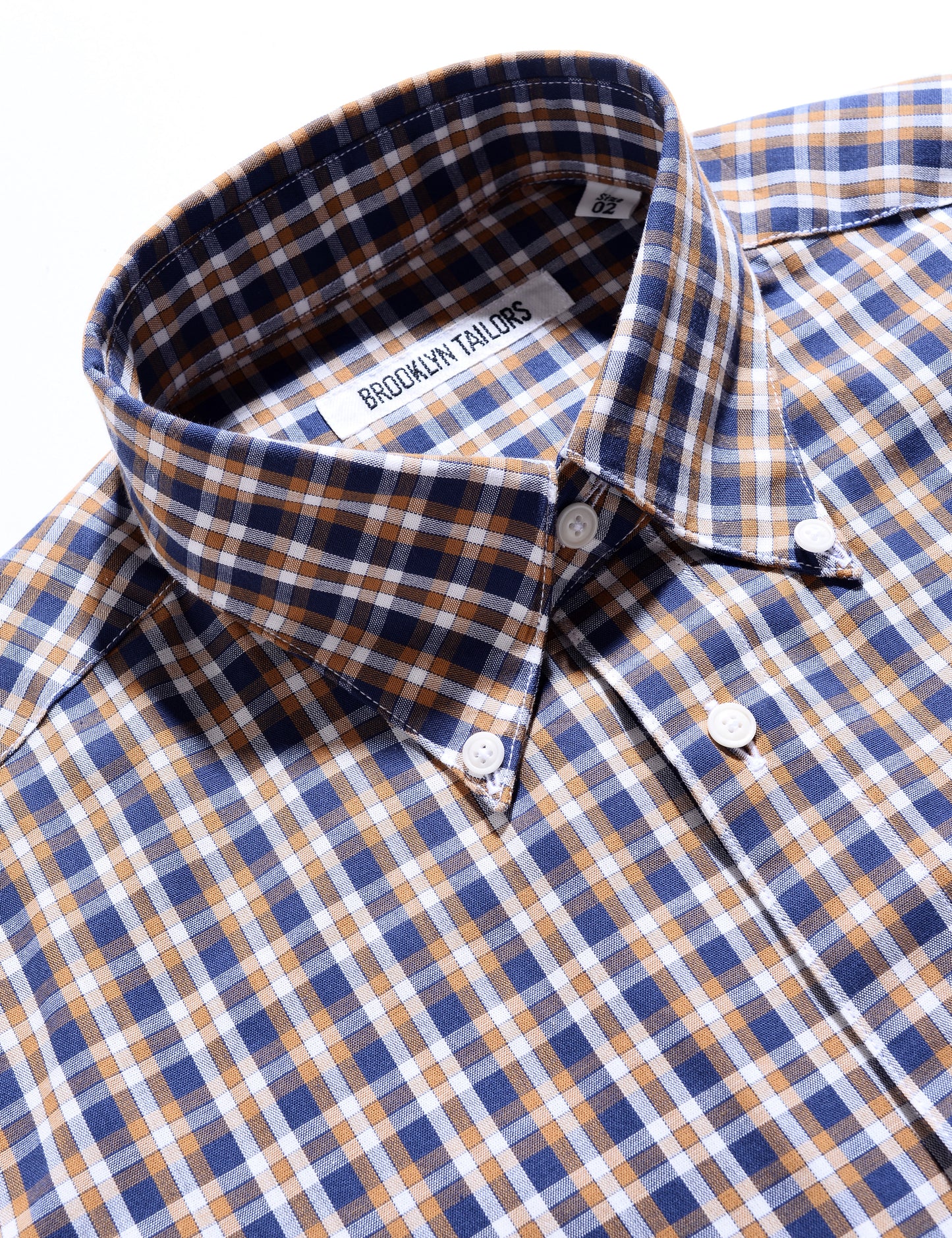 Collar detail shot of Brooklyn Tailors BKT14 Relaxed Shirt in Cotton Poplin - '70s Plaid