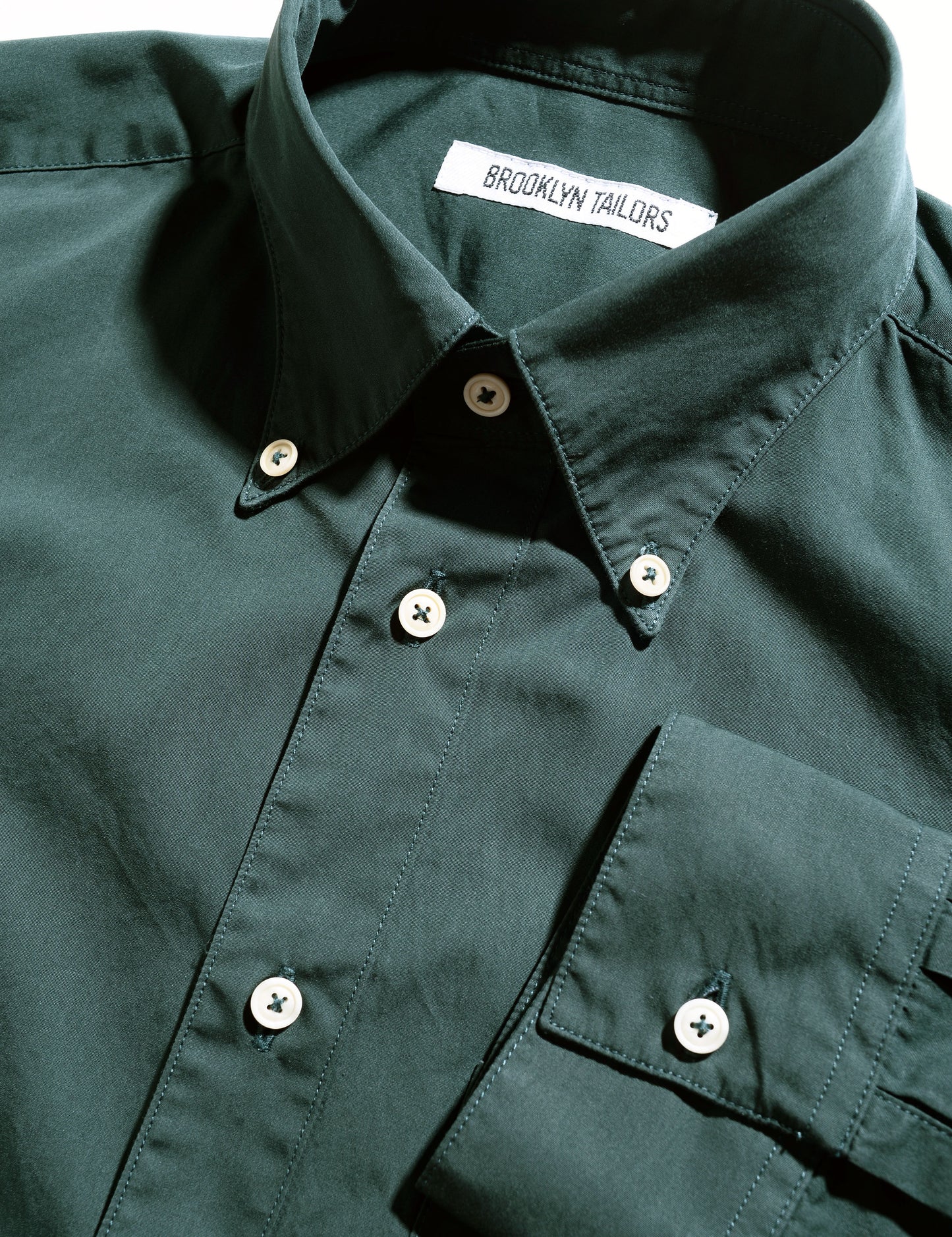 BKT14 Relaxed Shirt in Cotton Poplin - Deep Green