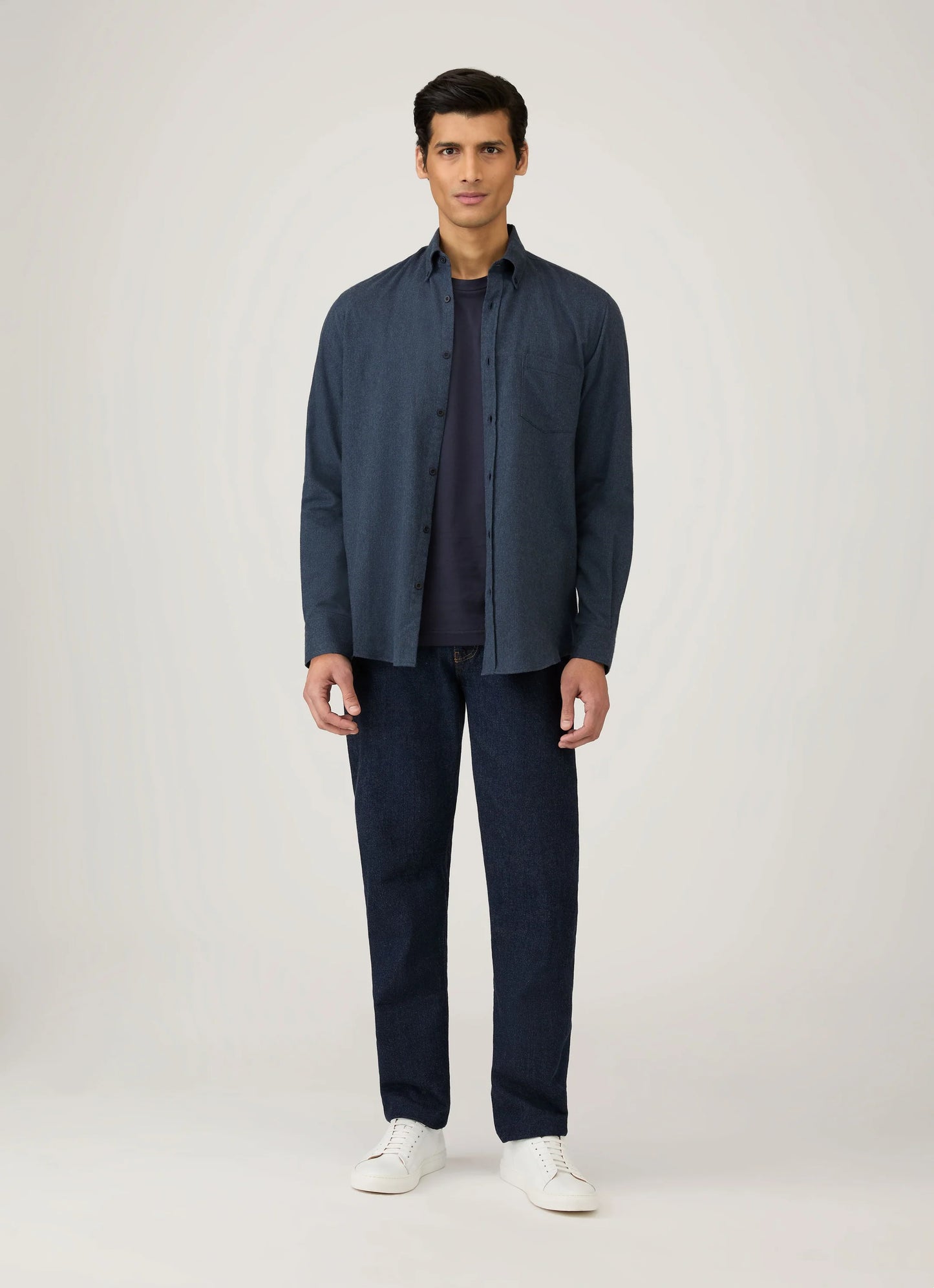 Riviera Midweight T-Shirt in Navy