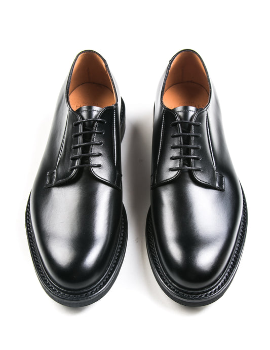 Front shot of Joseph Cheaney Deal II Derby in Black Calf Leather showing toe and laces