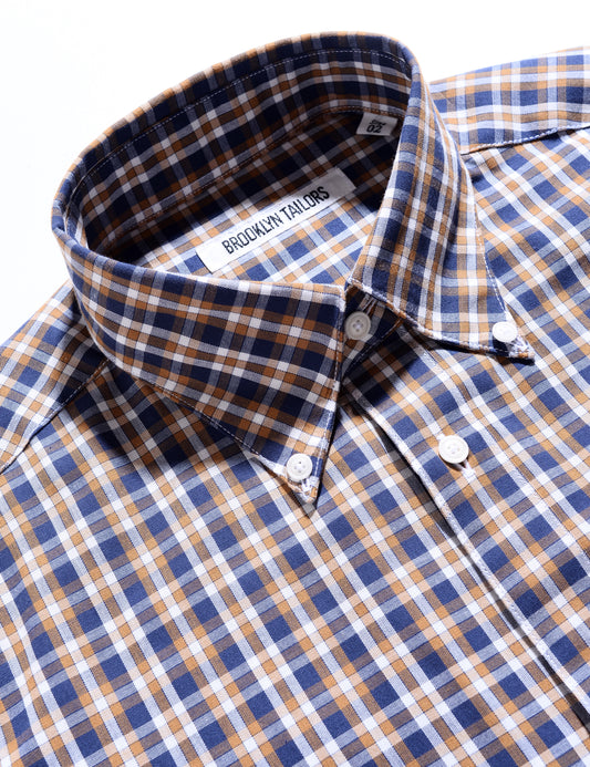 Collar detail shot of Brooklyn Tailors BKT14 Relaxed Shirt in Cotton Poplin - '70s Plaid