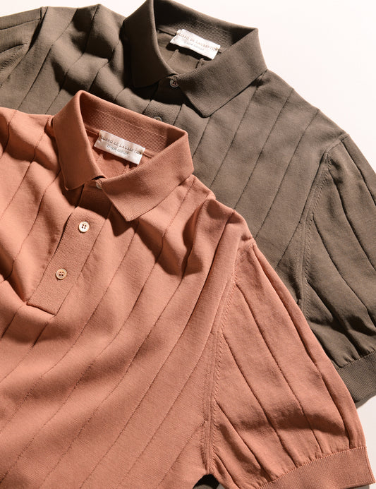 Image of two colors of Filippo crepe cotton ribbed polo showing the colors, ribbing, and collars