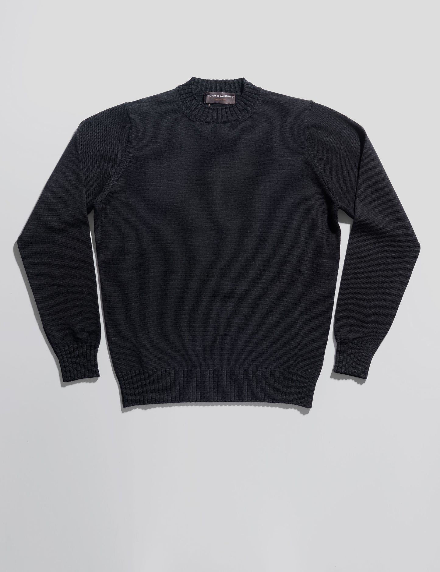 Sturdy Merino Crewneck Sweater - Black