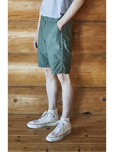Side view Orslow US Army Fatigue Shorts  - Army Green on body