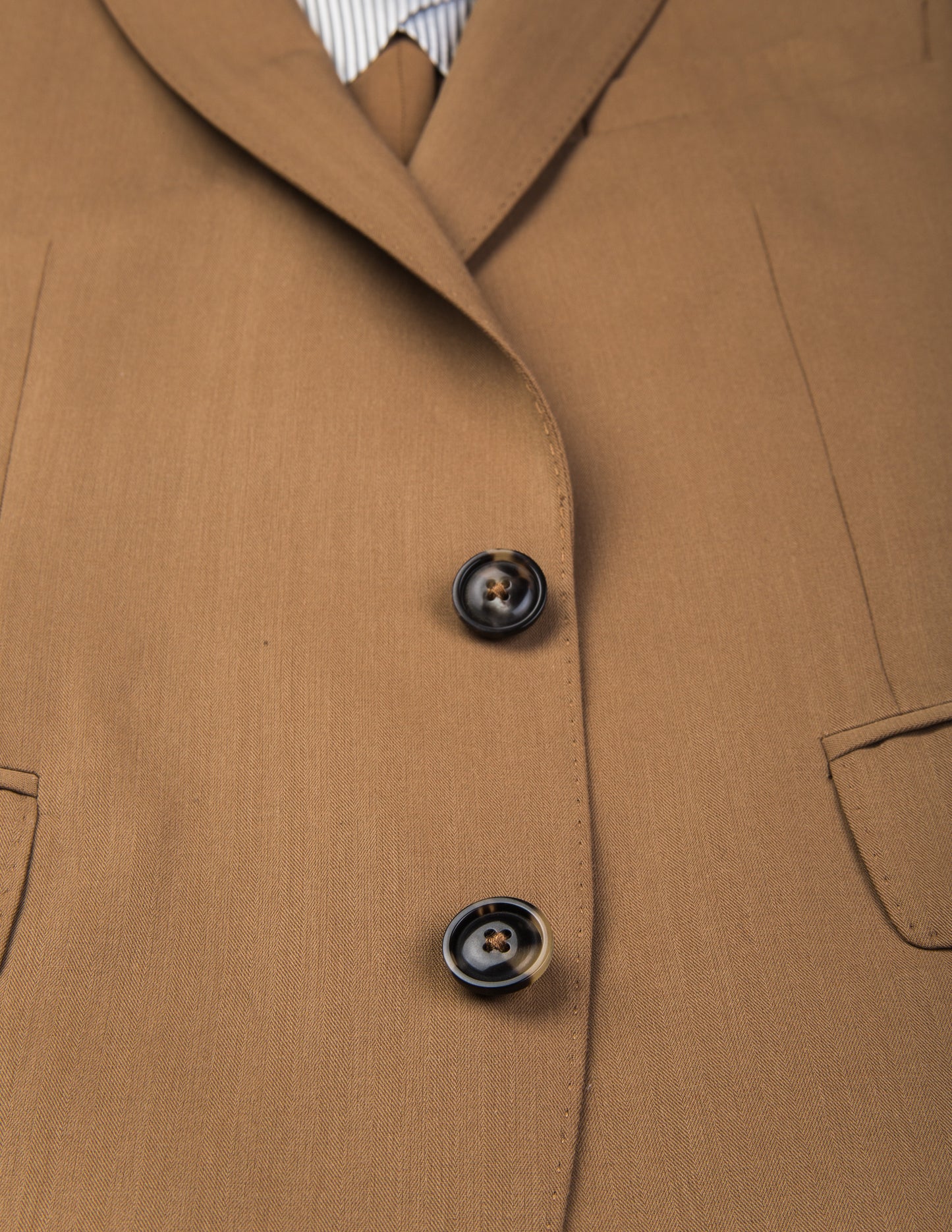 Detail of BKT50 Tailored Blazer in Herringbone Wool/Cotton - Tobacco showing buttons