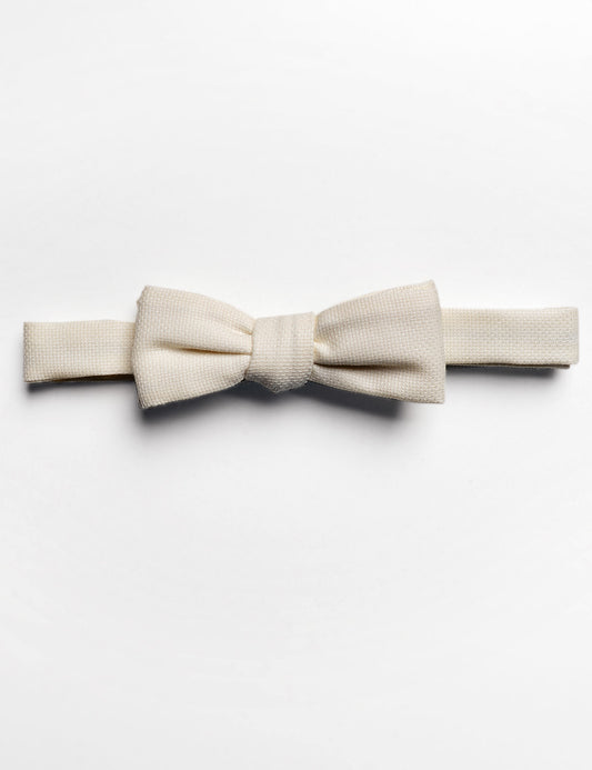 Formal Bowtie in Ivory Hopsack
