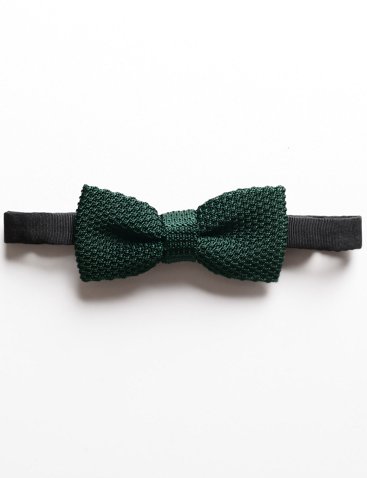 Flat shot of Fumeo Carlo Knit Silk Bowtie in Pine